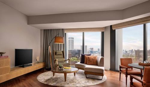 Two-Bedroom King Suite