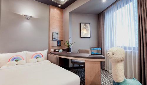 Premier Family with One King Bed and One Sofa Bed