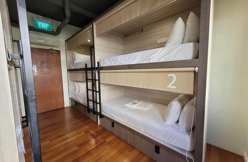 Outram Hostel | Wink @ Upper Cross Street - Hostel