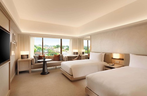 Orchard Hotel | Conrad Singapore Orchard