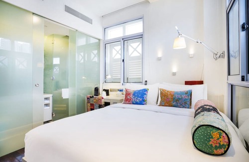 Rochor Hotel | The Daulat by Hotel Calmo