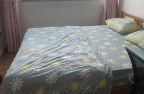 Yishun Apartment | clean air condition double bed room. great location