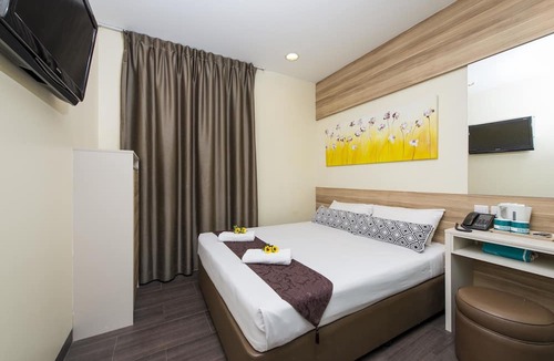 Rochor Hotel | Hotel 81 Dickson