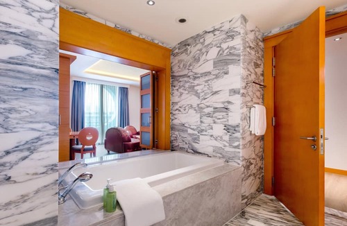 Resorts World Sentosa Hotel | Resorts World Sentosa - Hotel Michael