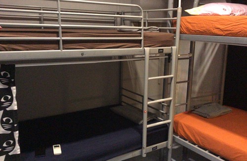 Chinatown Hostel | Century Service World - Hostel