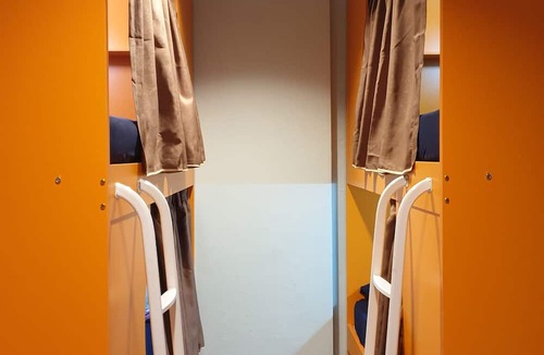 Chinatown Hostel | Century Service World - Hostel