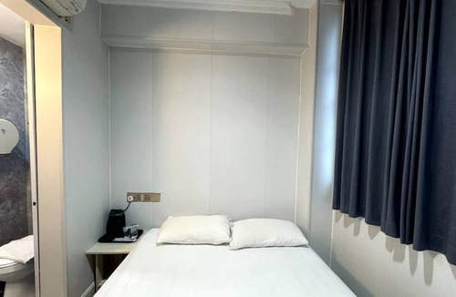 Red Light District Hotel | K Hotel 14