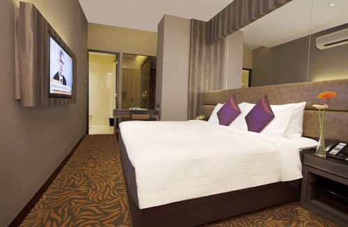 Geylang Hotel | Aqueen Hotel Paya Lebar