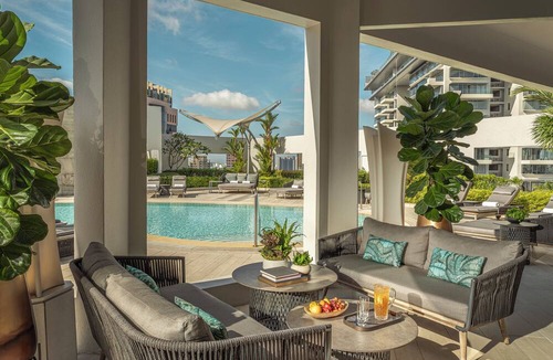 Orchard Hotel | Four Seasons Hotel Singapore