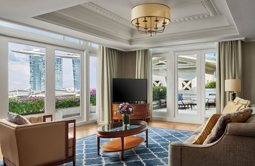 Central Business District Hotel | The Fullerton Hotel Singapore