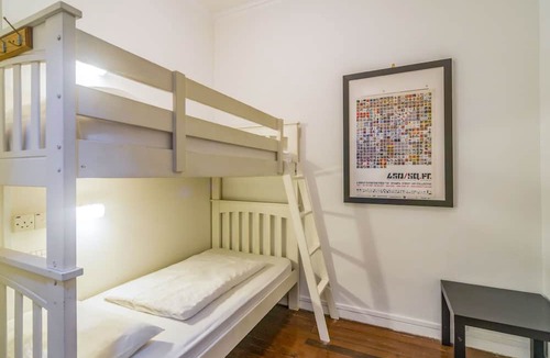 Chinatown Hostel | BEAT. Arts Hostel Chinatown