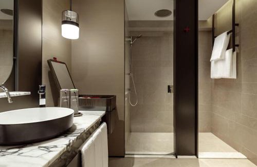 Colonial District Hotel | Swissotel The Stamford Singapore