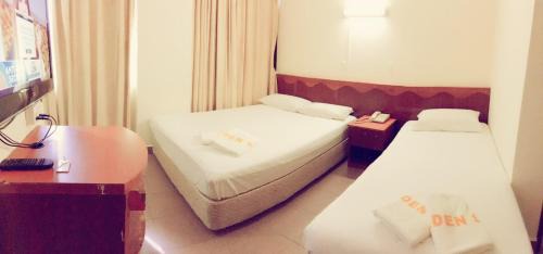 Red Light District Hotel | Golden Star Hotel