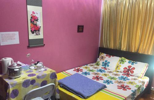 Sembawang House | COMFORTABLE MASTERBEDROOM SUITE