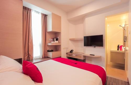 Thomson Road Hotel | RedDoorz Premium at Balestier